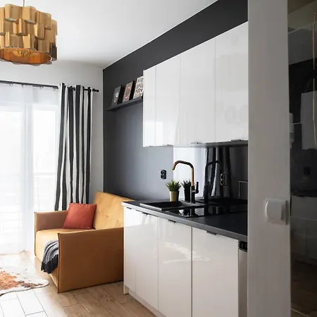 Wyjatkowy Z Prysznicem Posrodku Na Wyjatkowe Wieczory *